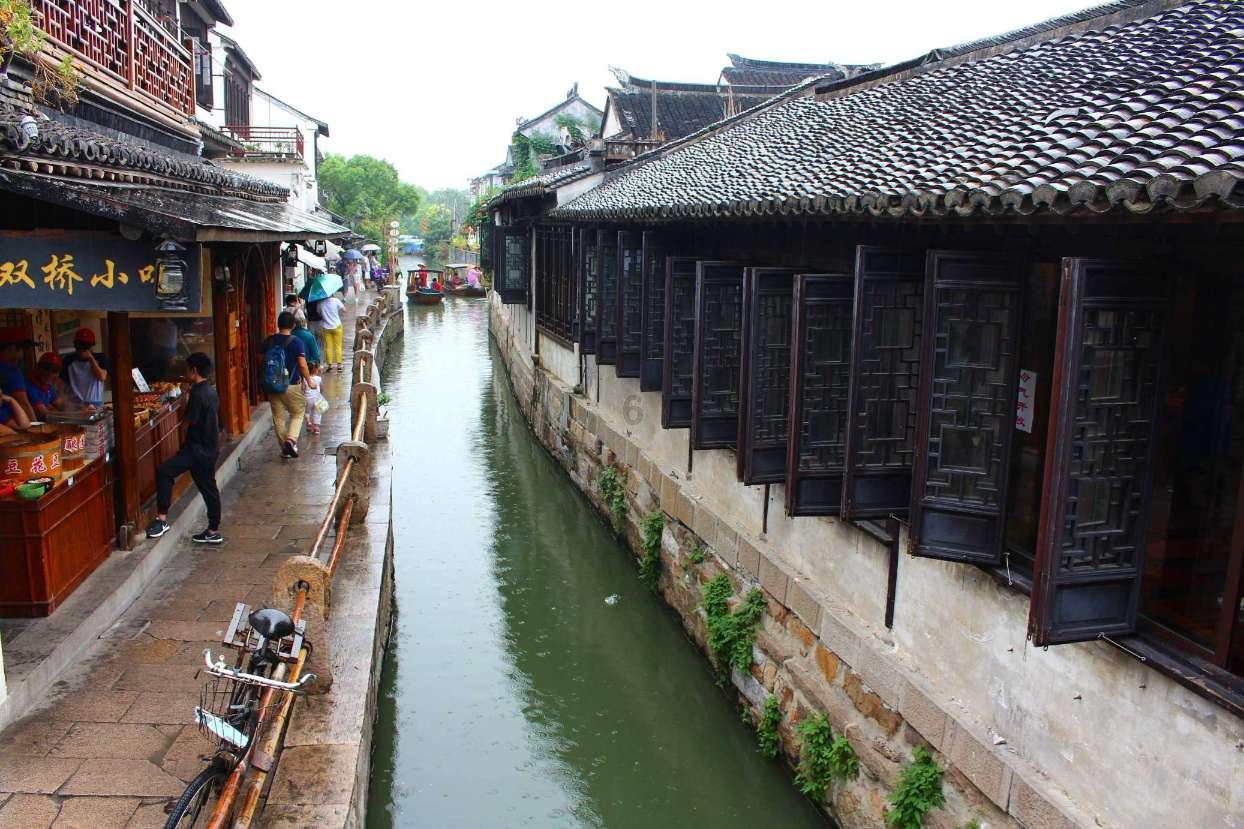 神圣的石像